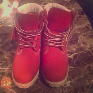 Red Timberlands